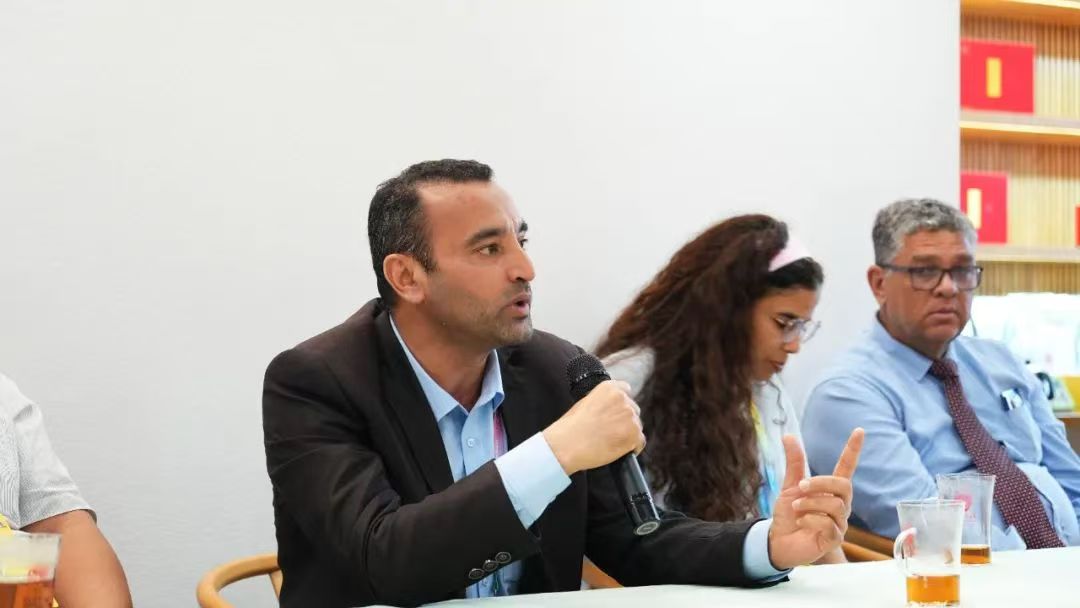 茶香为媒连中非 溯源茶史话合作丨中非经贸博览会外媒记者团参访湖南省茶叶博物馆 茶香为媒连中非 溯源茶史话合作丨中非经贸博览会外媒记者团参访湖南省茶叶博物馆